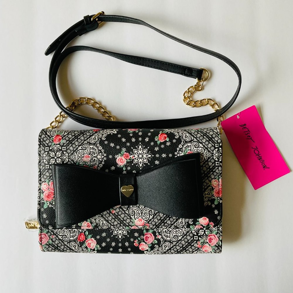 BETSEY JOHNSON Women's "Xodani" Crossbody Bag NWT